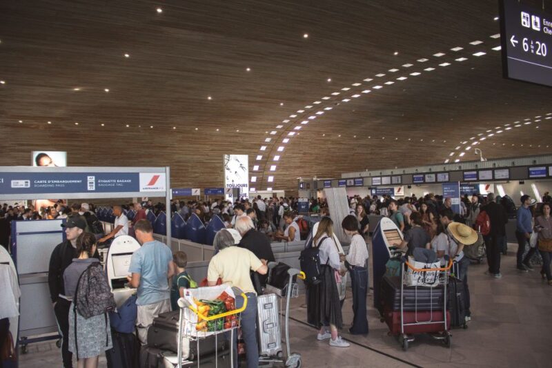 Munich: Meet & Greet Assistant at Airport - Pricing and Booking