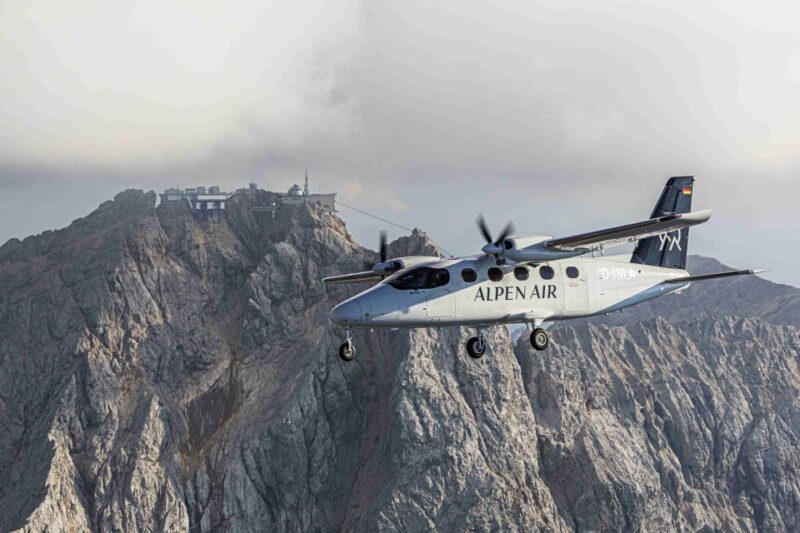 Munich: Munich Sightseeing Tour, Lakes, Castles, Alps From Augsburg - Compensated CO2 Footprint