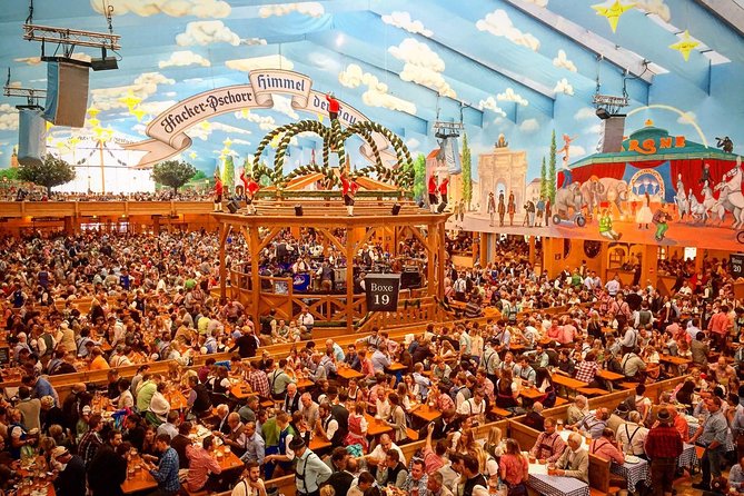 Munich Oktoberfest Tour With Beer Hall Table Reservations - Maximum Group Size