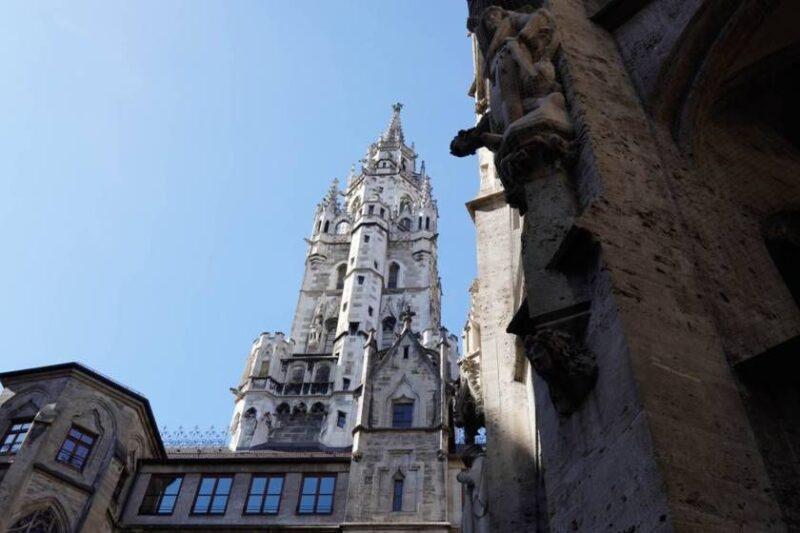 Munich: Old Town Guided Walking Tour - Post-tour Visit to Viktualienmarkt