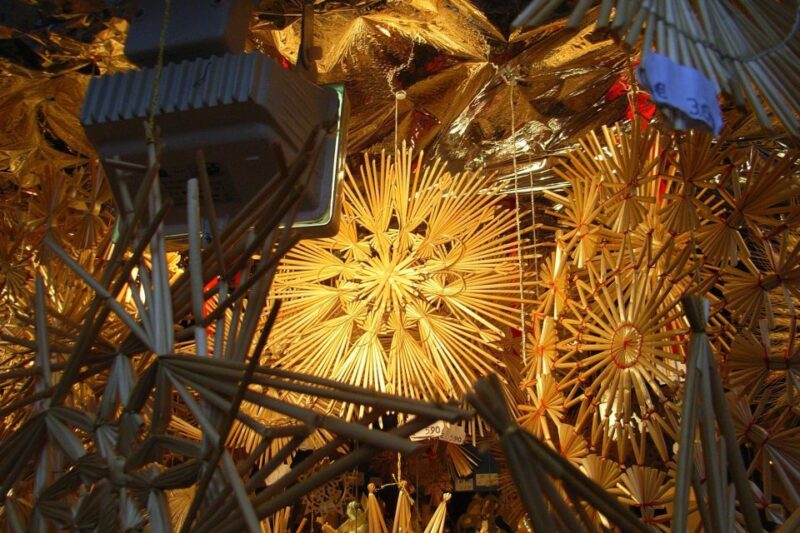 Munich: Private Christmas Market Tour - Experience Highlights