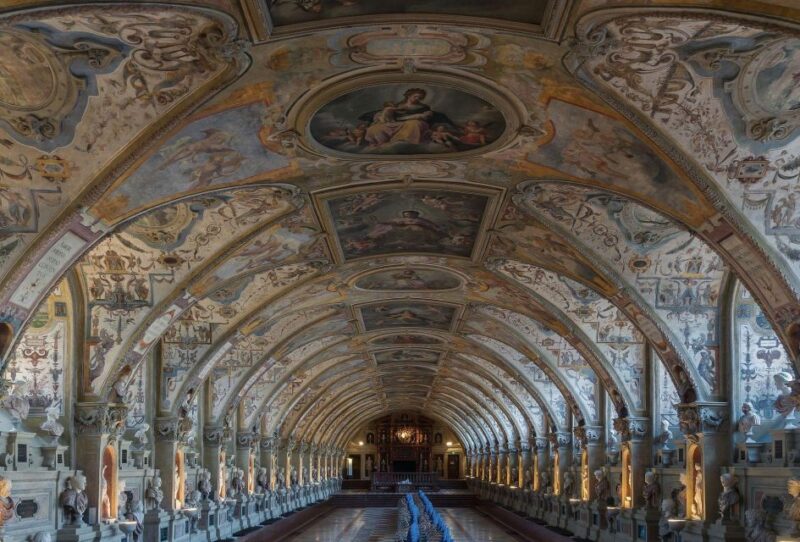 Munich: Private Guided Walking Tour With Residenz Museum - Key Points