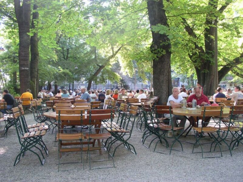 Munich: Private Walking Tour of the Historical City Center - Guided Experience