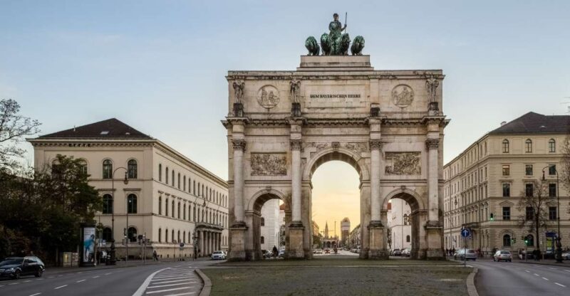Munich : Private Walking Tour With a Guide (Private Tour) - Booking Details