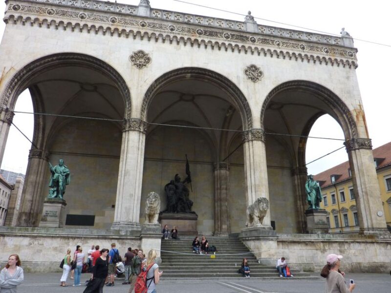 Munich: Public Walking Tour - Key Points