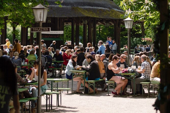 Munich Scavenger Hunt and Sights Self-Guided Tour - Interactive Scavenger Hunt With Scoring System