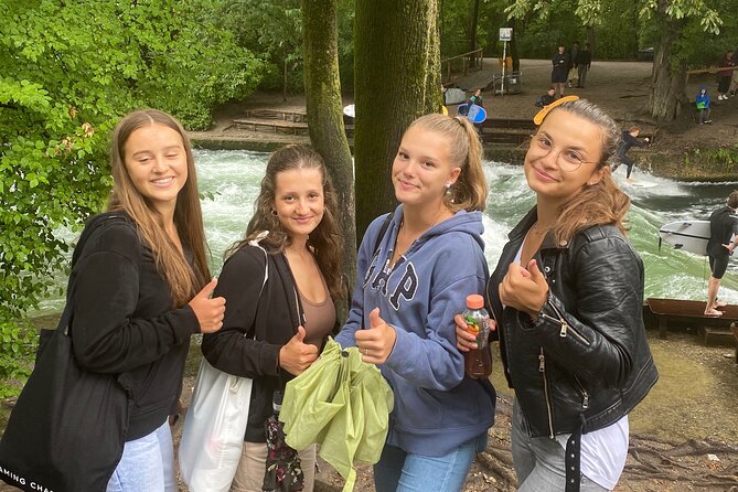 Munich Scavenger Hunt and Sights Self-Guided Tour - Sights, Signs, and Photo Opportunities
