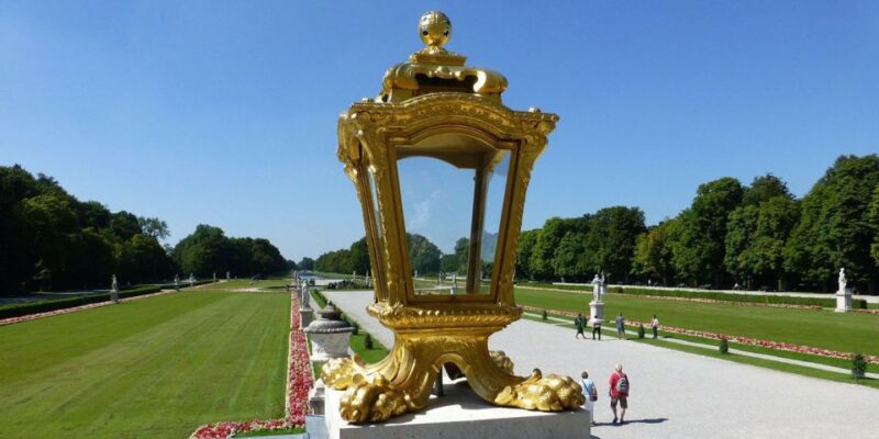 Munich: Self-Guided Walking Tour With Mobile Game - How It Works