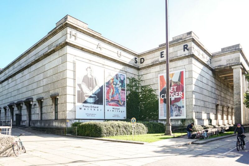 Munich: Third Reich Guided City Walking Tour - Meeting Point and Cancellation