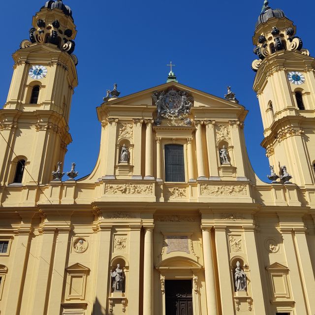 Munich Through the Centuries: a Self-Guided Audio Tour - Munichs History and Bavarian Beer Gardens