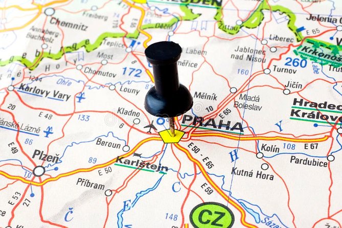 Munich to Prague - Private Transfer With 2 Hours of Sightseeing - Pickup and Drop-off Arrangements