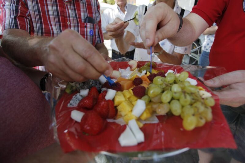 Munich: Viktualienmarkt Food Tasting Tour in English - Private Group Options