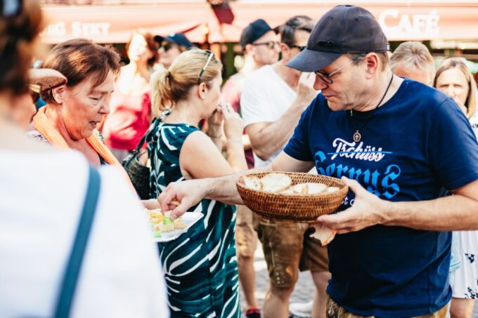 Munich: Viktualienmarkt Gourmet Food Tour - Frequently Asked Questions