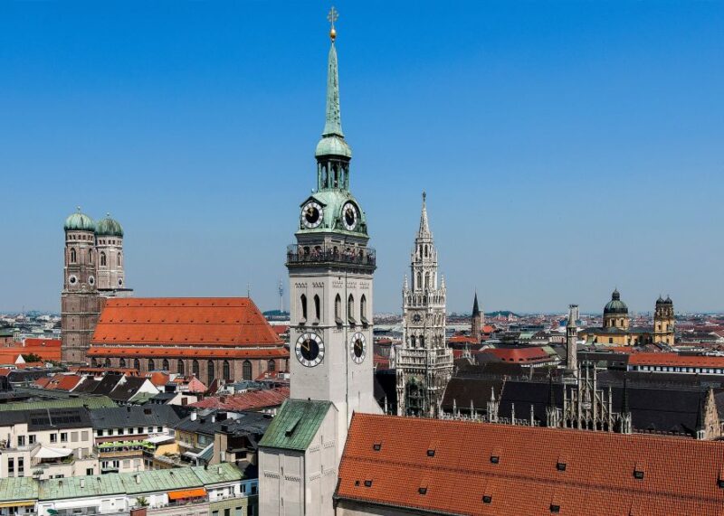 Munich: Walking Tour Old Town and Viktualienmarkt - Meeting Point