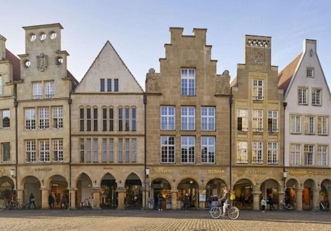 Münster Scavenger Hunt and Sights Self-Guided Tour - Tour Itinerary