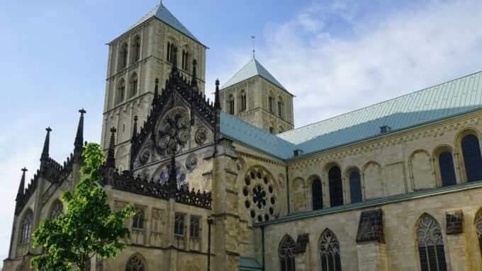 Münster: Self-Guided Journey Through the City's History - Frequently Asked Questions
