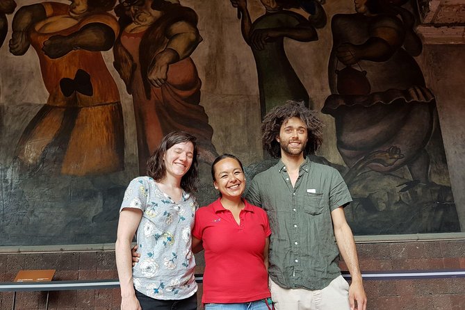 Muralist Art Semi Private Walking Tour in Mexico City Downtown - Guided Tour Exploration
