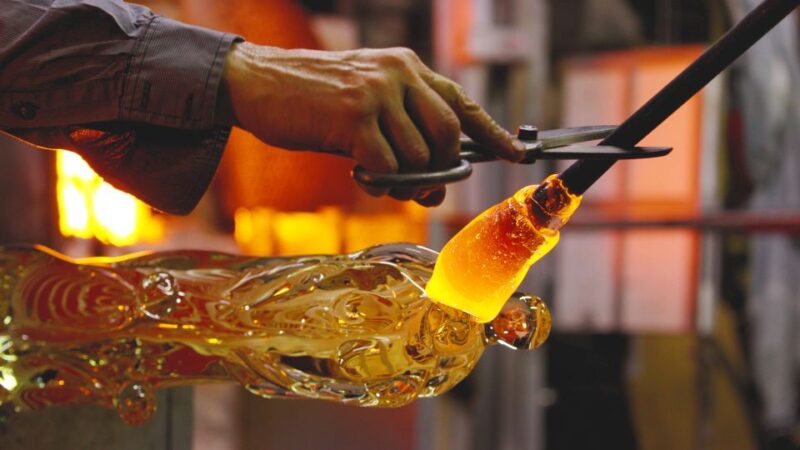 Murano and Burano: Guided Tour by Speed Boat and Aperitif - Highlights
