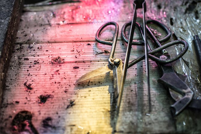 Murano Glass Experience With a Visit to a Burano Lace Island - Murano Glass Souvenirs