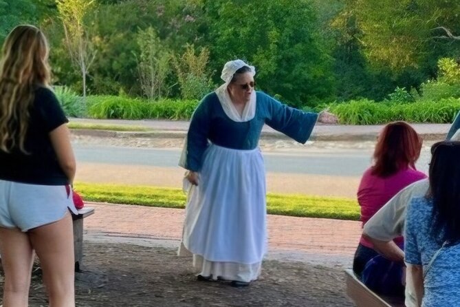 Murder, Mayhem, and Scandal: 1-hour Historical Character Tour - Accessibility Information