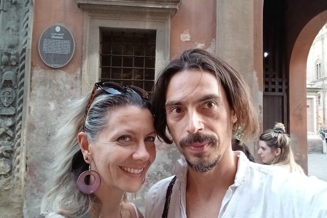 Murder Mystery in Bologna: Exploration Game and Tour - Meeting Point and Pickup Location