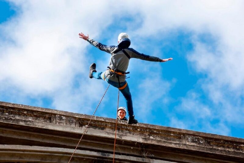 Murillo De Gállego Huesca: Bungee Jumping Over the River - Participant Restrictions