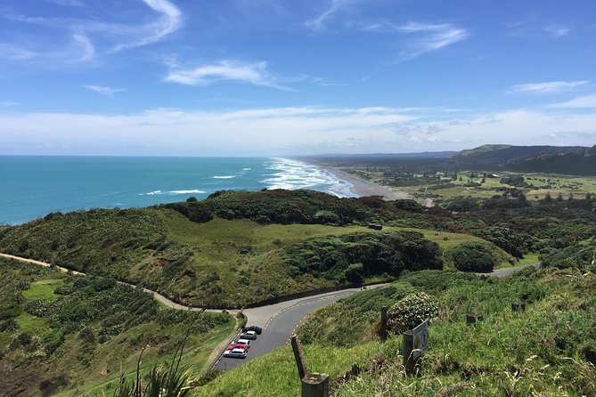 Muriwai Scenic Wine Tour From Auckland - Exploring Muriwai Beach