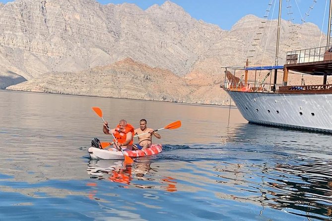 Musandam Khasab Day Trip and Dhow Cruise From Dubai - Getting to the Musandam Peninsula