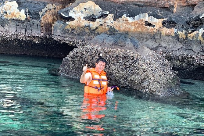 Musandam Khasab Day Trip From Ras Al Khaimah - Dress Code and Dining Options