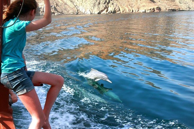 Musandam Khasab Full Day Dhow Cruise With Lunch - Itinerary and Highlights