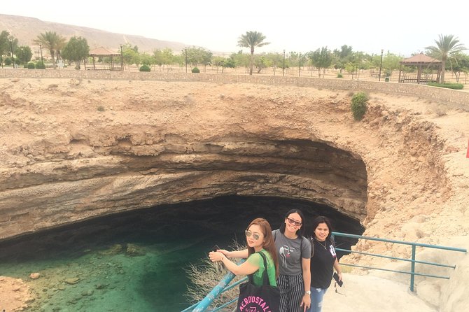 Muscat : Private Trip to Wadi Shab for a Full Day With Lunch - Schedule and Availability