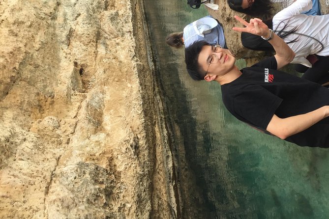 Muscat : Private Trip to Wadi Shab for a Full Day With Lunch - Health and Accessibility