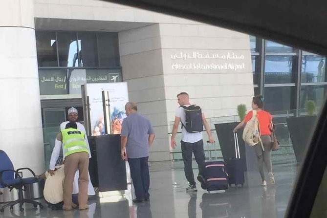 Muscat : Taxi Transfer Airport Muscat and Hotel - Included Services