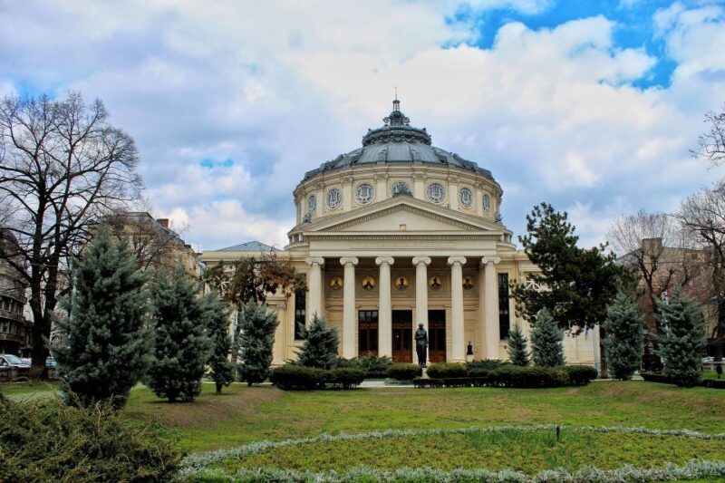 Museums and Galleries Walking Tour in Bucharest - Tour Duration