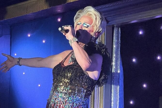 Music Hall Tavern - MHT Comedy Drag Dinner Show - Amusing Dialogue of Drag Performers