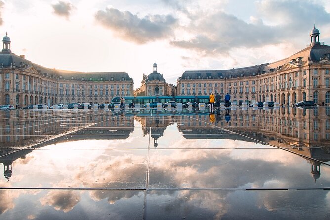 Must-Sees of Bordeaux Private Guided Walking Tour - Accessibility Features