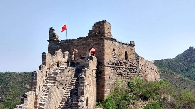 Mutianyu Great Wall Private Trip & Super English Speaking Driver - English-Speaking Driver Assistance