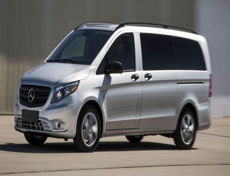 MV05 | Minivan 5 Seater | Dublin Airport Transfer - Pricing and Inclusions