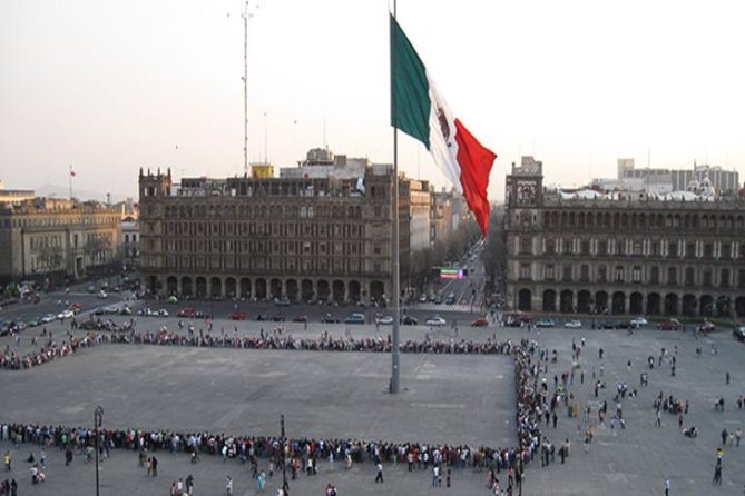 MX CITY Private Tour of the Historic Center and Visit of the ANTHROPOLOGY MUSEUM - Marveling at the Aztec Sun Stone