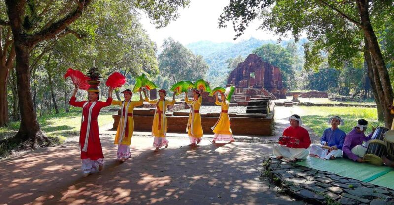 My Son Early Morning Tour With Vietnamese Lunch & Boat Trip - Itinerary Highlights