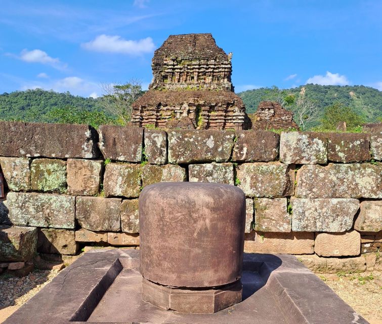 My Son Holyland Luxury Private Tour From Hoi An/Da Nang - Experiencing Local Culture