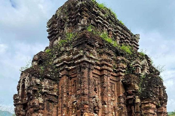 My Son Holyland , Marble Moutain,Hoi an Walking Tour With Night Market,Boat Ride - Reviews and Ratings