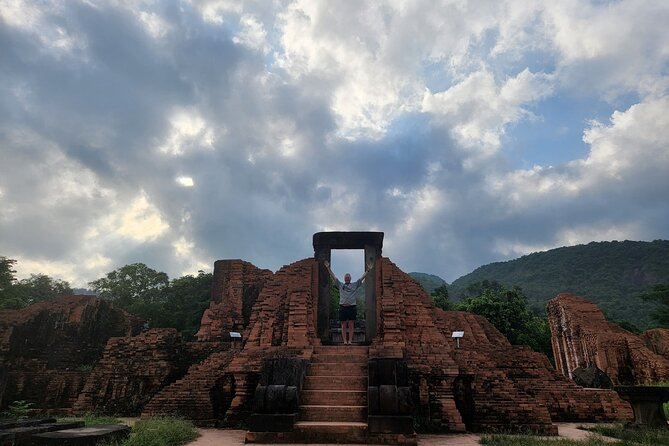 My Son Sanctuary & Boat Trip With Small Group From Hoi an - Accessibility and Health Requirements