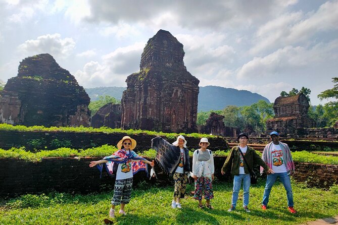 My Son Sanctuary Luxury Trip From Hoi an - Visiting Hindu Temples