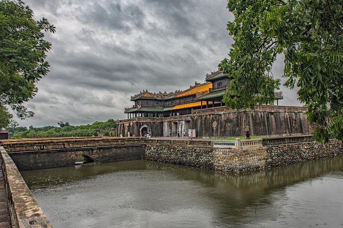 My Way Travel - Luxury Tailormade Tour to Indochina - Tour Features and Inclusions