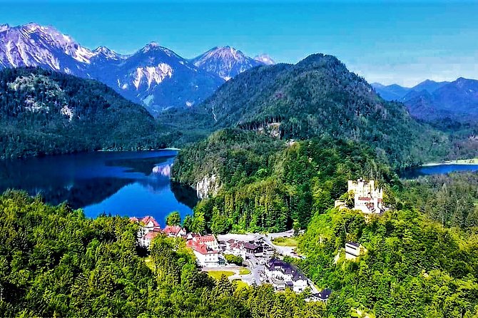 My*Guide EXCLUSIVE Neuschwanstein Tour Incl. TICKETS From Garmisch-Partenkirchen - Guide Expertise