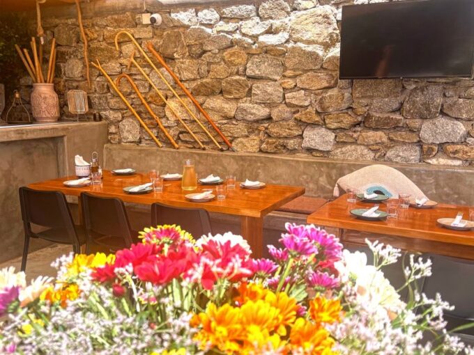 Mykonian Beer And Wine Tasting With Dining - Hospitable Hosts