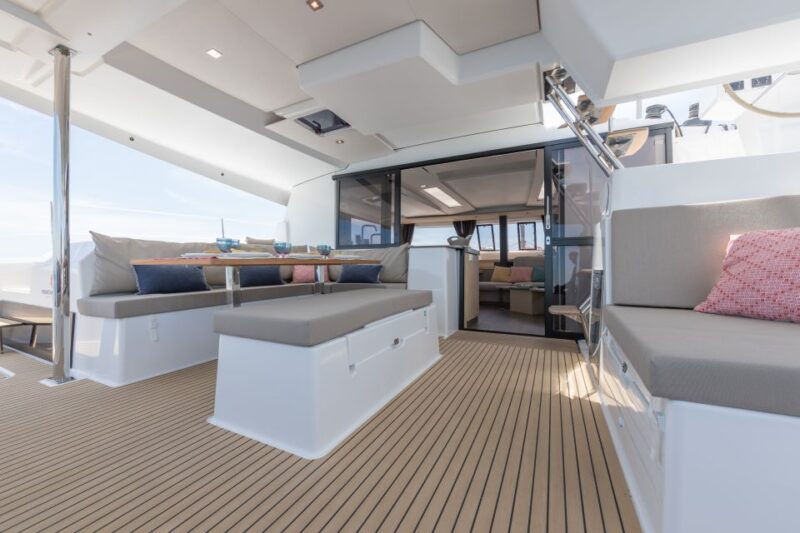 Mykonos: Catamaran Cruise With 3-Course Meal and Transfers - Transportation Details