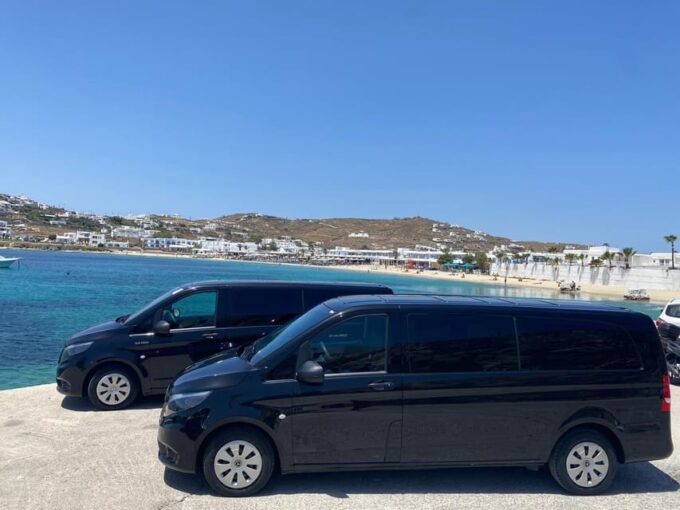 Mykonos Private Transfer Airport - Port - Dining and Shopping