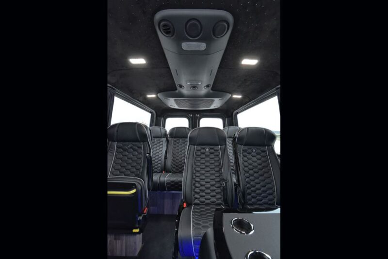 Mykonos Private VIP Minibus Transfer up to 11 Passengers - Pickup and Drop-off Procedures